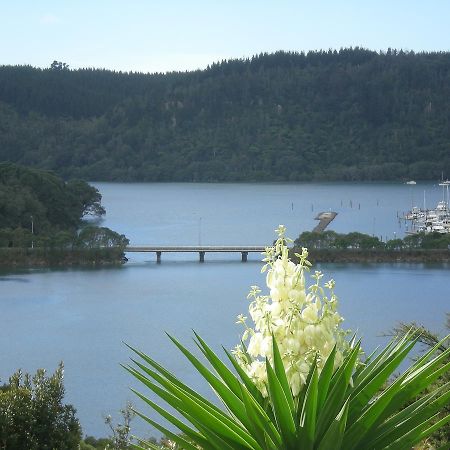 Whangamata Vistas B&B Екстериор снимка