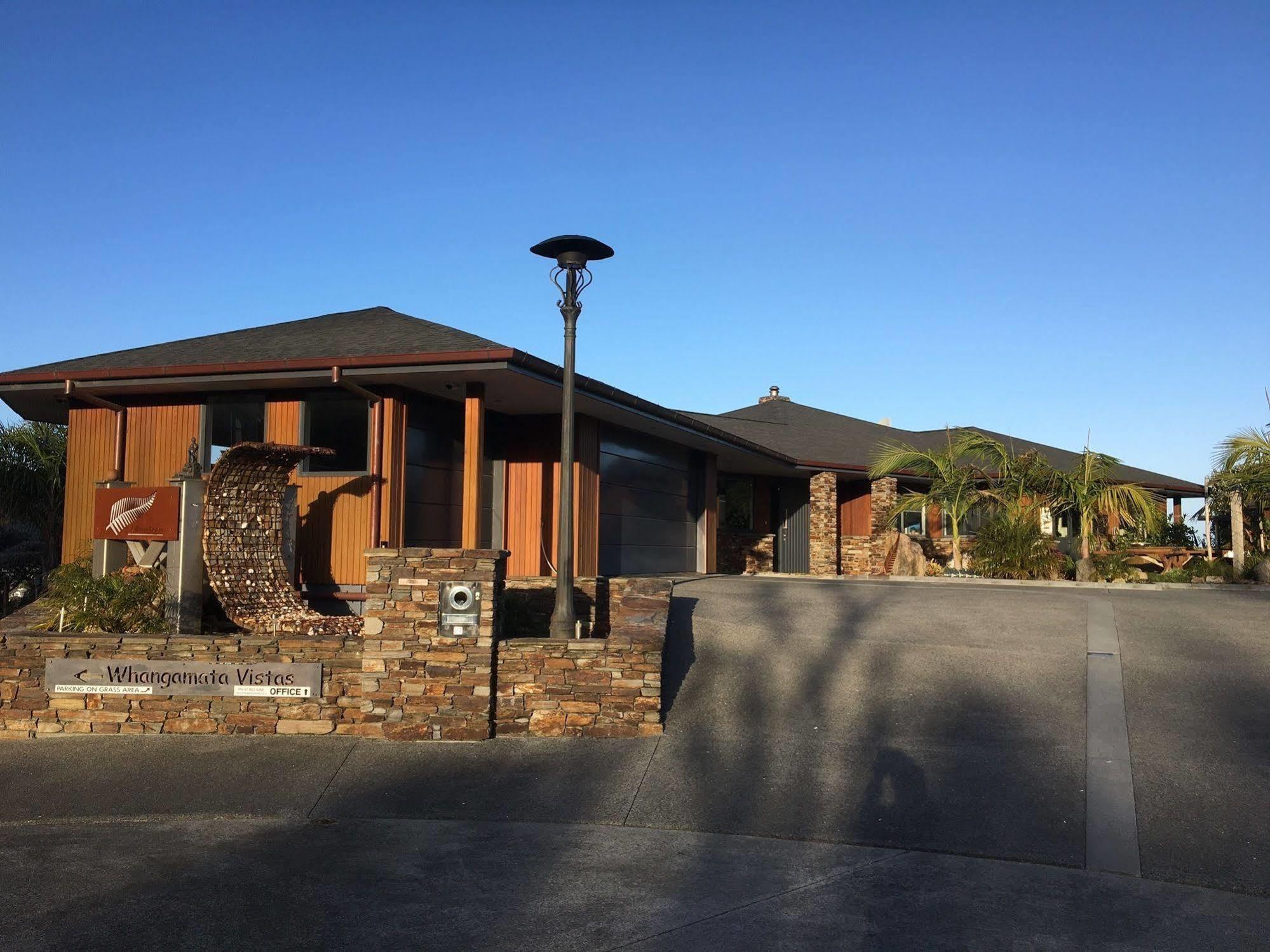 Whangamata Vistas B&B Екстериор снимка