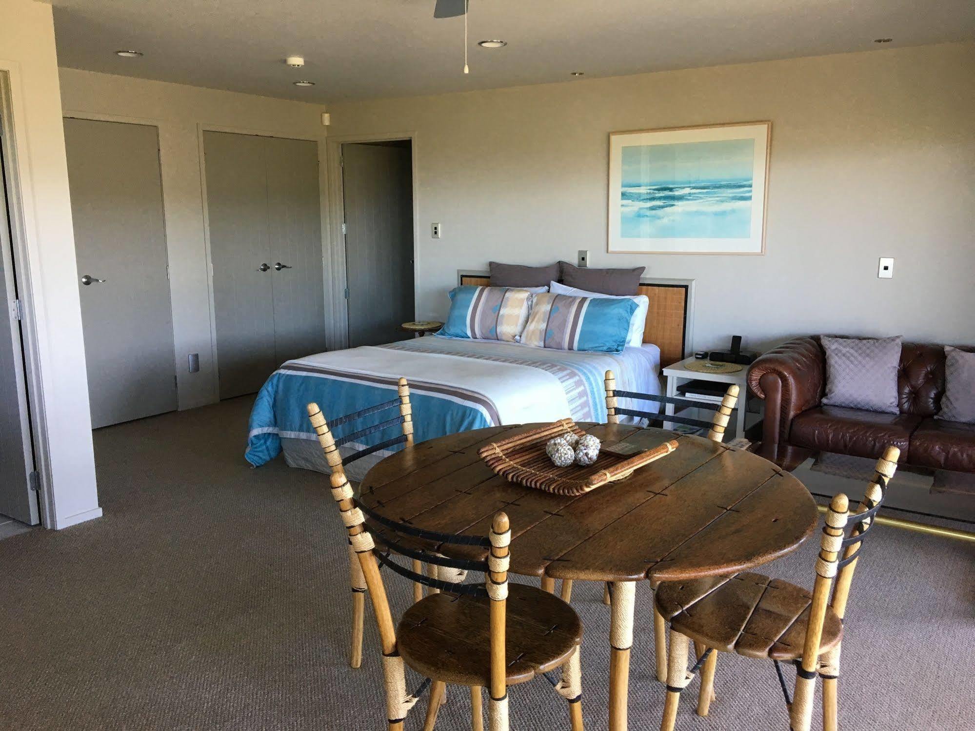 Whangamata Vistas B&B Екстериор снимка